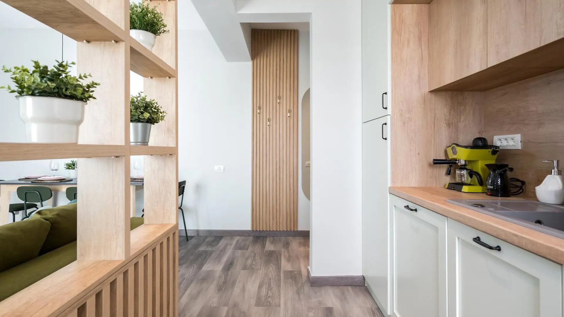 Apartment Breeze Gateway City Center Bucharest